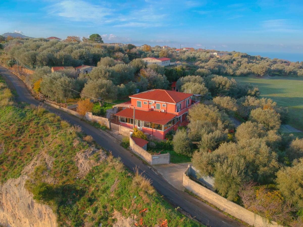 Locanda Adele Parghelia Buitenkant foto